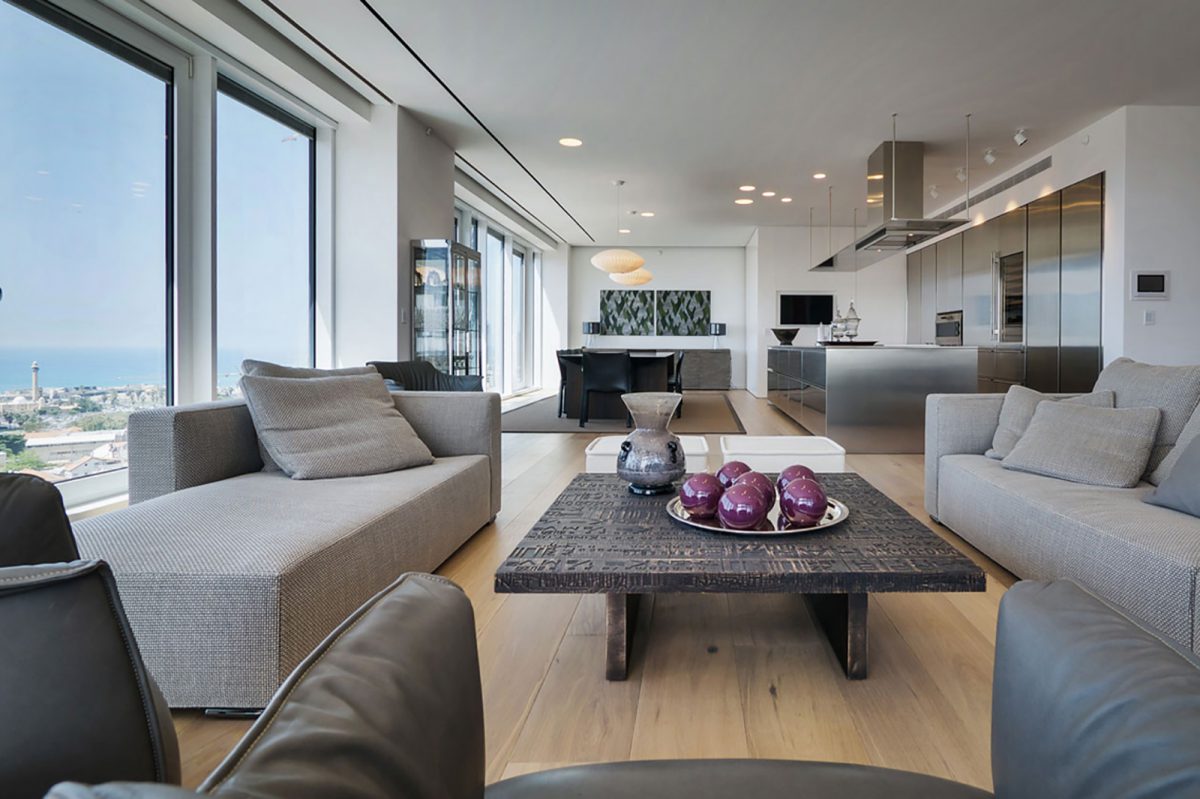 WR RESIDENCE